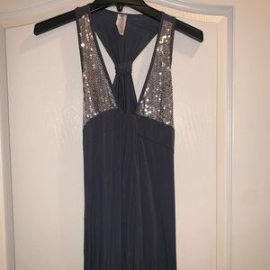 Grey tank top with sequins